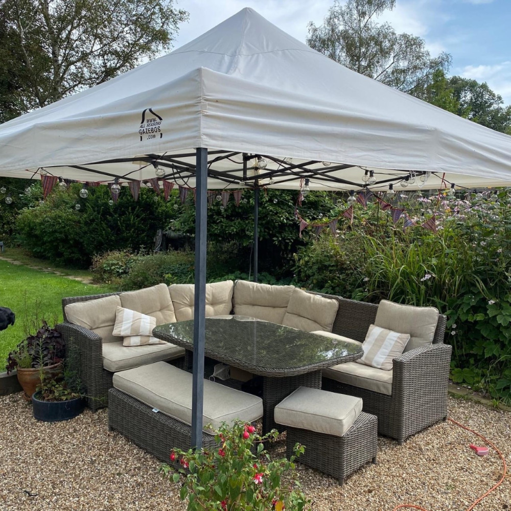 3x3m Pop Up Gazebo With Wheeled Bag, 4 Leg Weights, Rope and Pegs